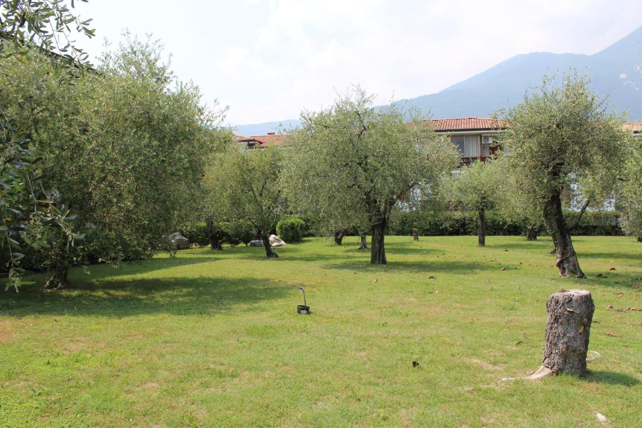 Casa Biancoliva Appartement Toscolano Maderno Buitenkant foto